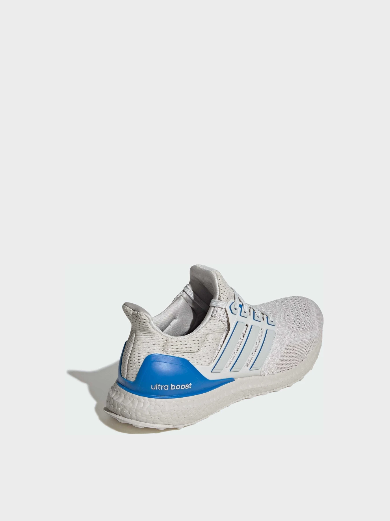 Кроссовки Adidas Ultraboost модель JR3148 Фото