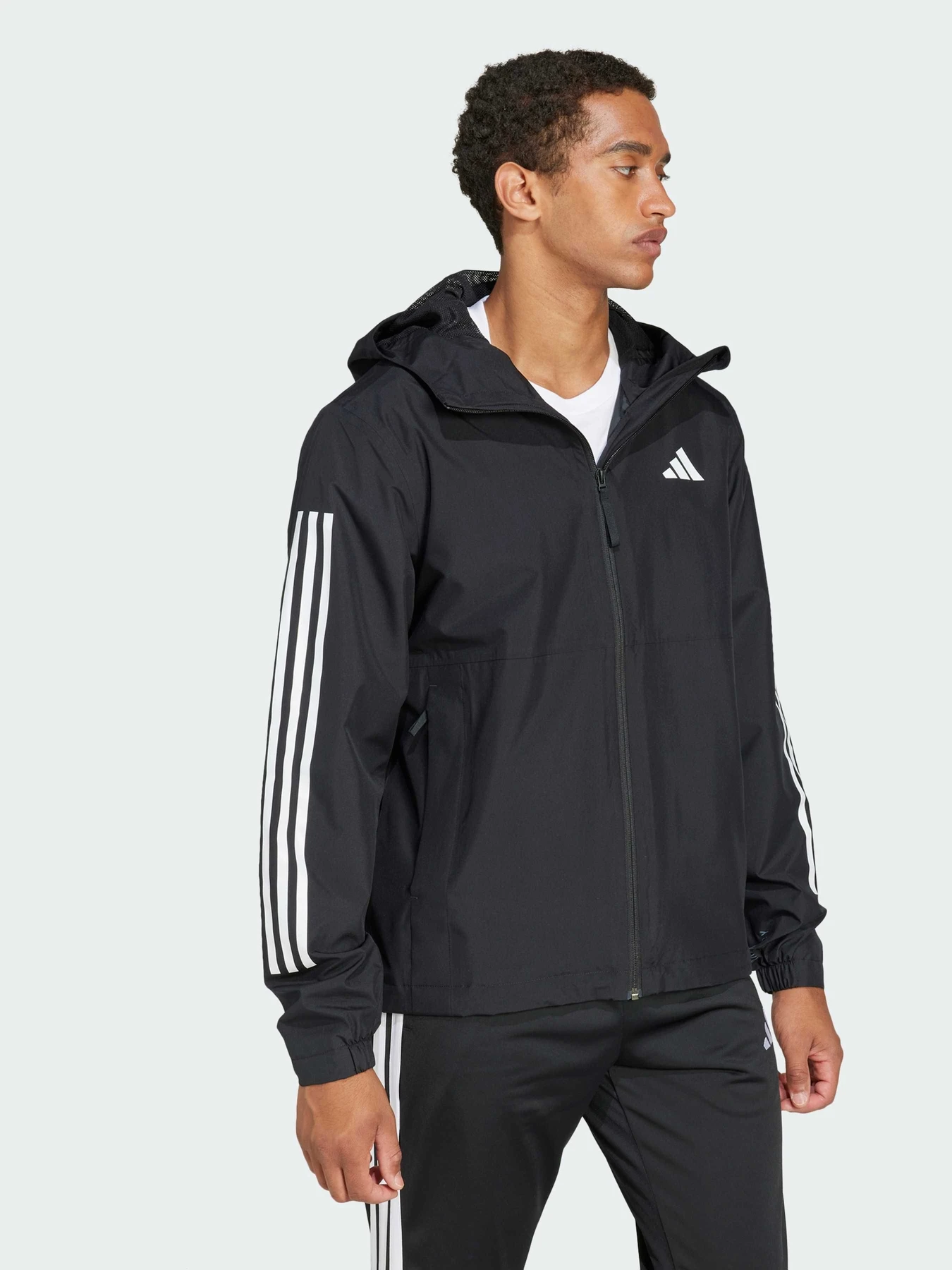 Куртки та дублянки Adidas модель JD1043 Фото