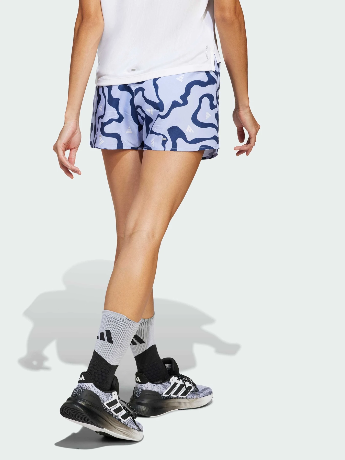 Шорты Adidas модель JD2346 Фото