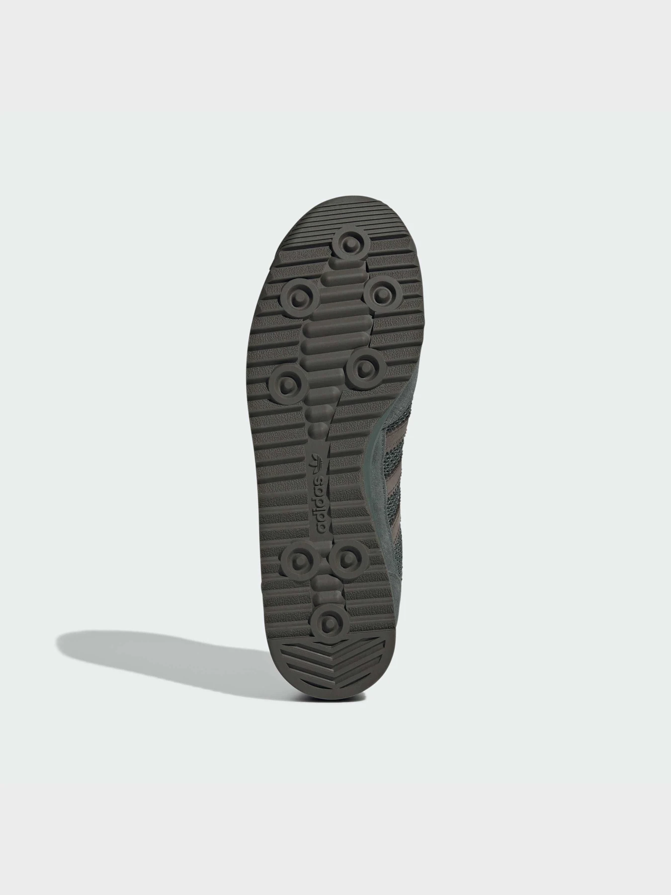 Кроссовки Adidas модель JH5105 Кроссовки Adidas модель JH5105 Фото