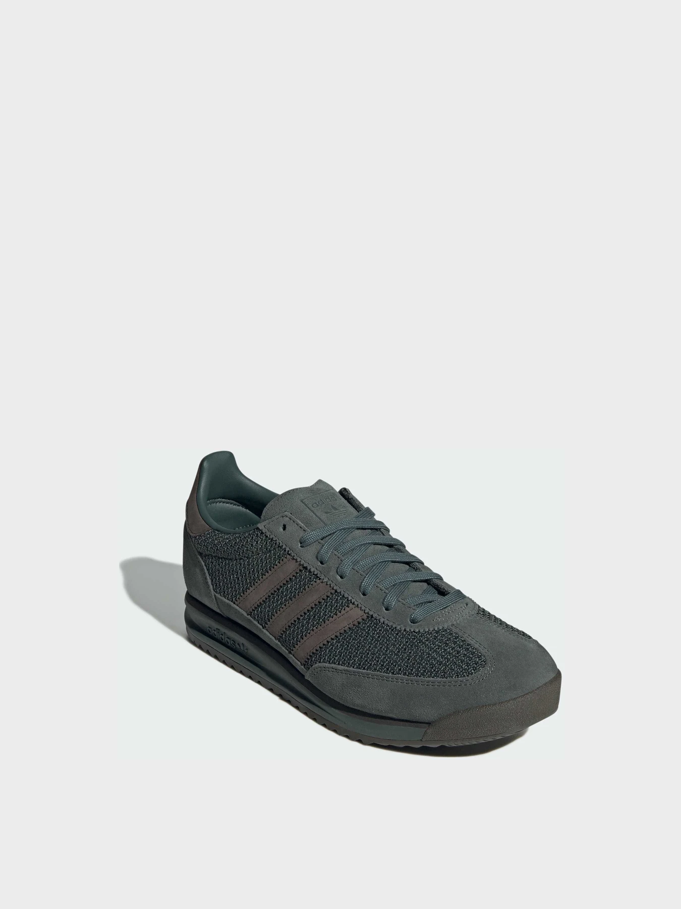 Кроссовки Adidas модель JH5105 Кроссовки Adidas модель JH5105 Фото