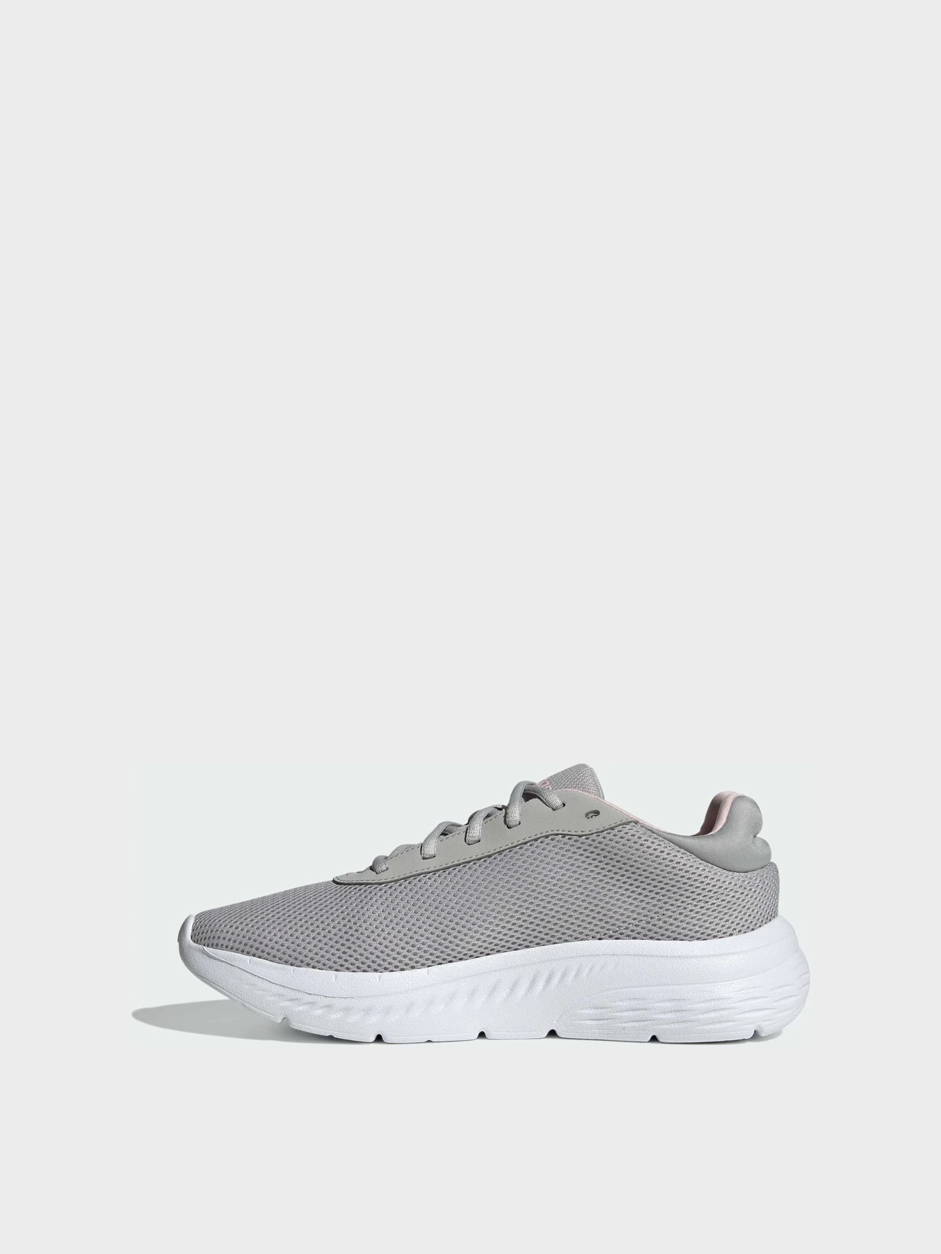 Кроссовки Adidas модель IH6126 Кроссовки Adidas модель IH6126 Фото