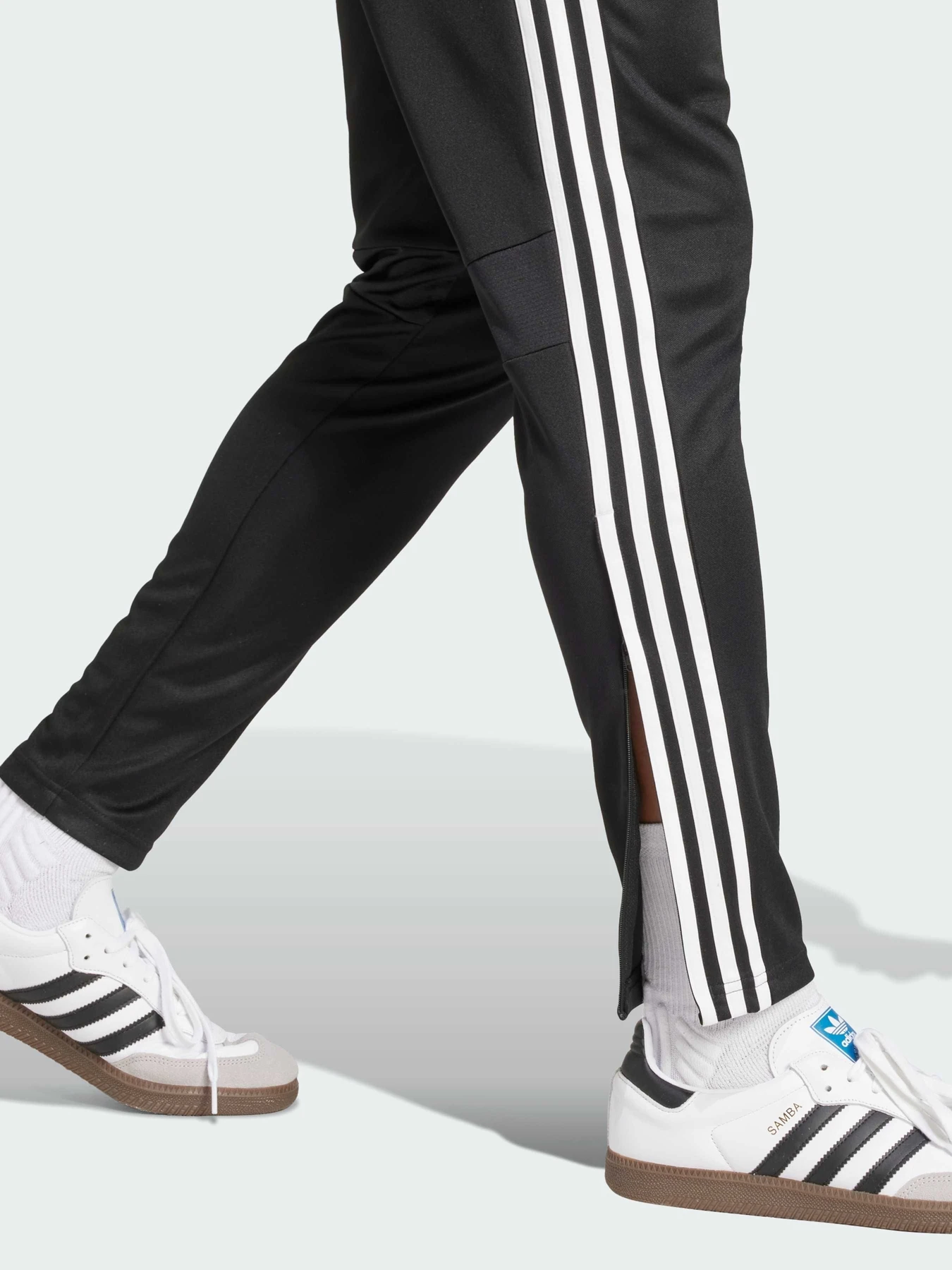 Костюмы Adidas Tiro модель JD0466 Фото