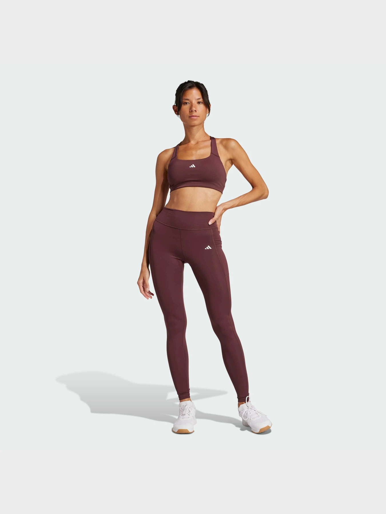 Брюки Adidas модель JI8377 Брюки Adidas модель JI8377 Фото