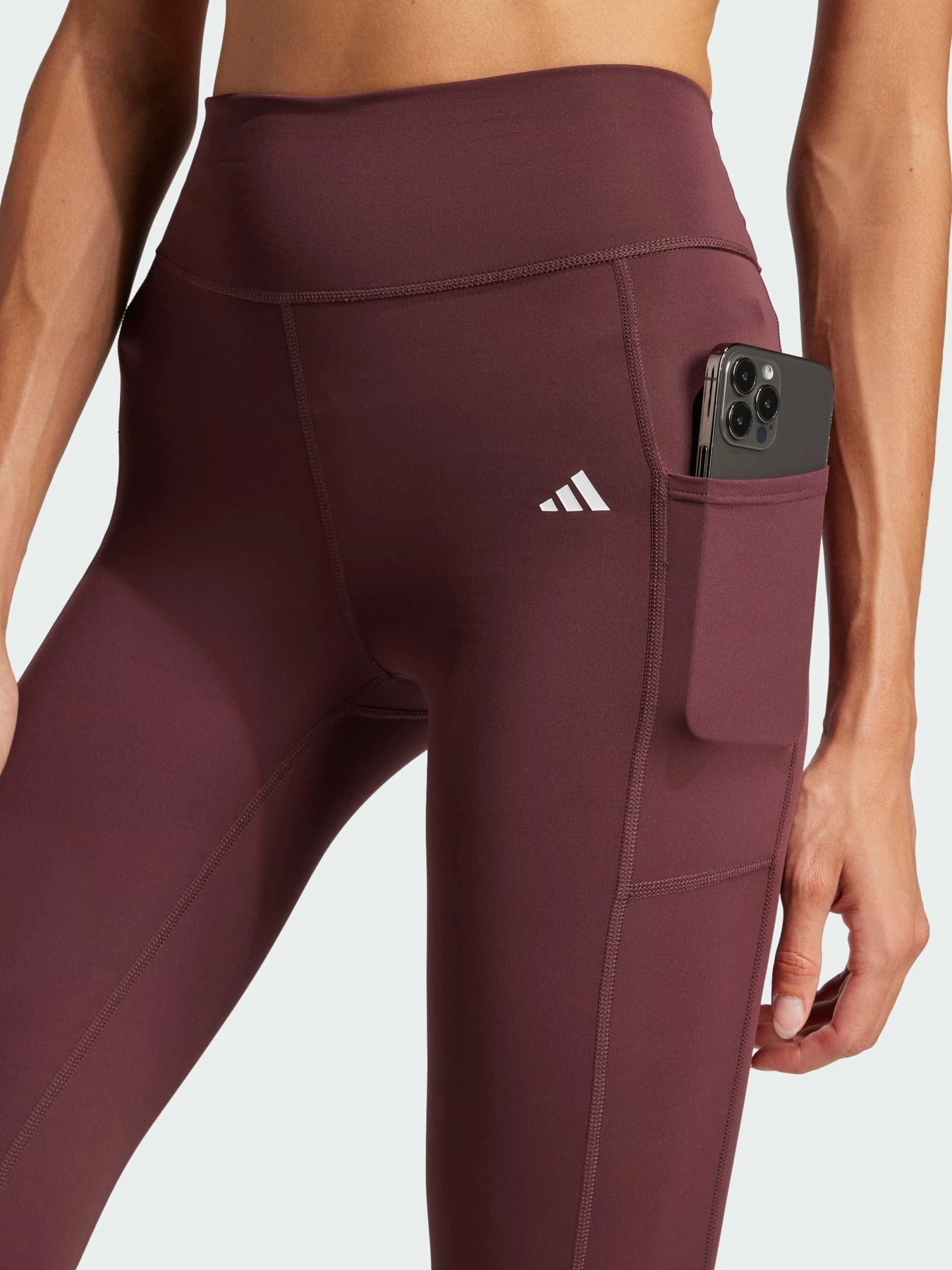 Брюки Adidas модель JI8377 Брюки Adidas модель JI8377 Фото