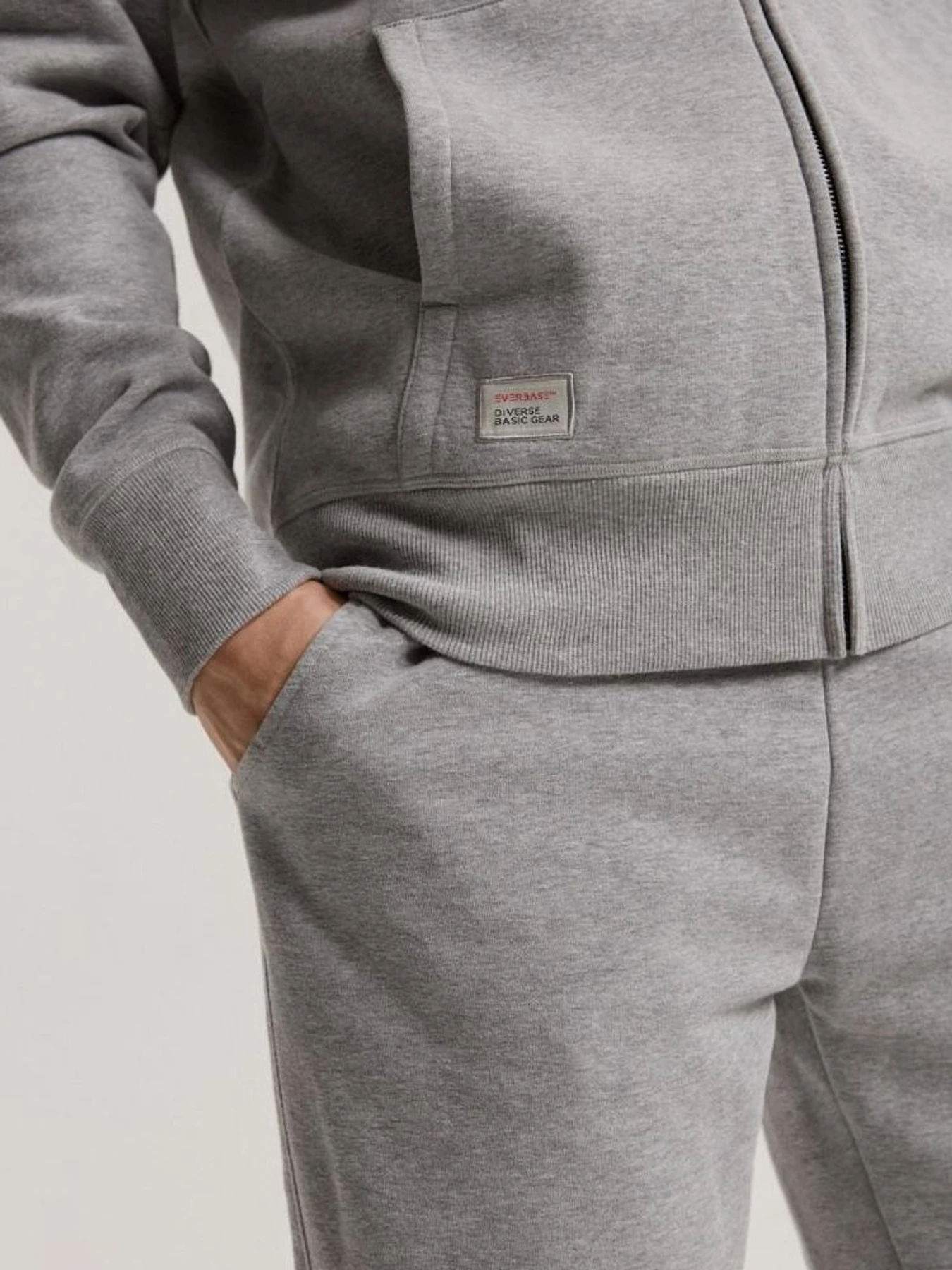 Худі та світшоти DIVERSE Evb Hoody 14 модель 10041190 Худі та світшоти DIVERSE Evb Hoody 14 модель 10041190 Фото