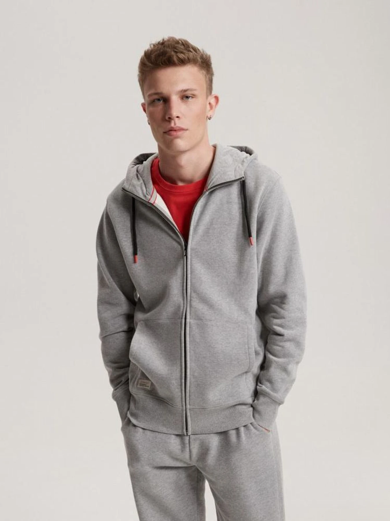 Худі та світшоти DIVERSE Evb Hoody 14 модель 10041190 Худі та світшоти DIVERSE Evb Hoody 14 модель 10041190 Фото