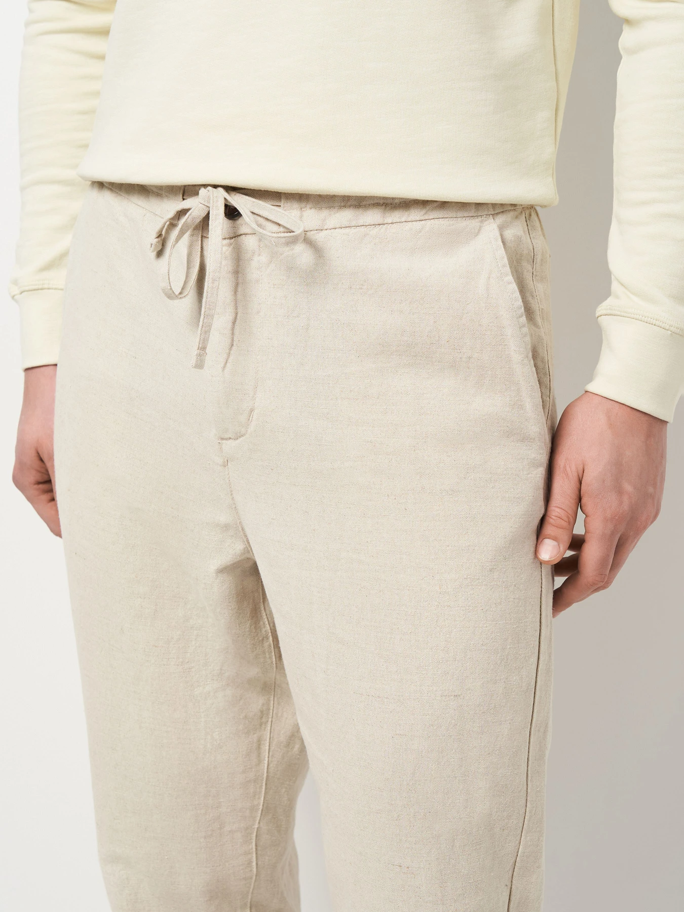 Брюки Mustang Jeans Milano Linen Jogger модель 1015157 Брюки Mustang Jeans Milano Linen Jogger модель 1015157 Фото