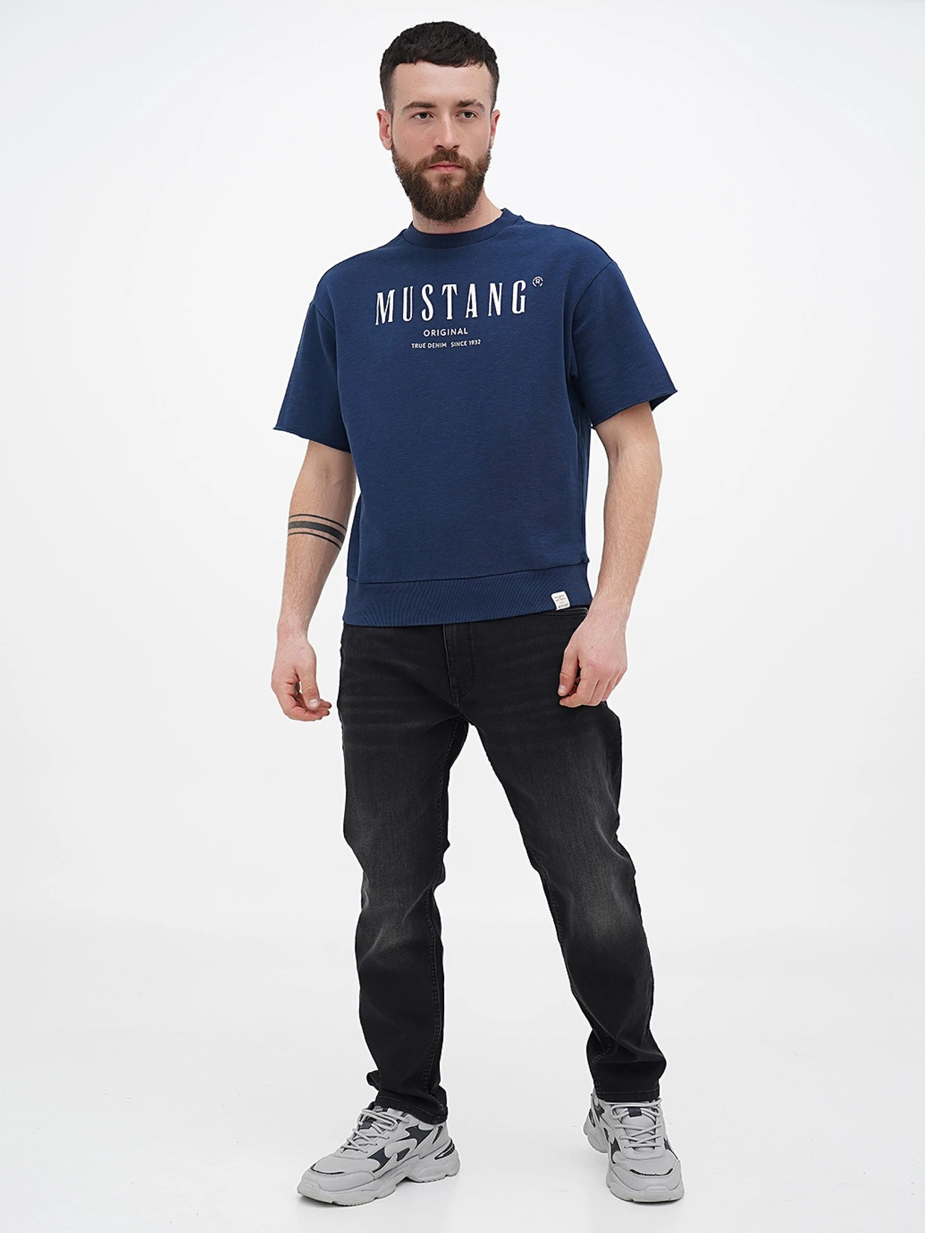 Джинсы Mustang Jeans Boston K модель 5008806 Джинсы Mustang Jeans Boston K модель 5008806 Фото
