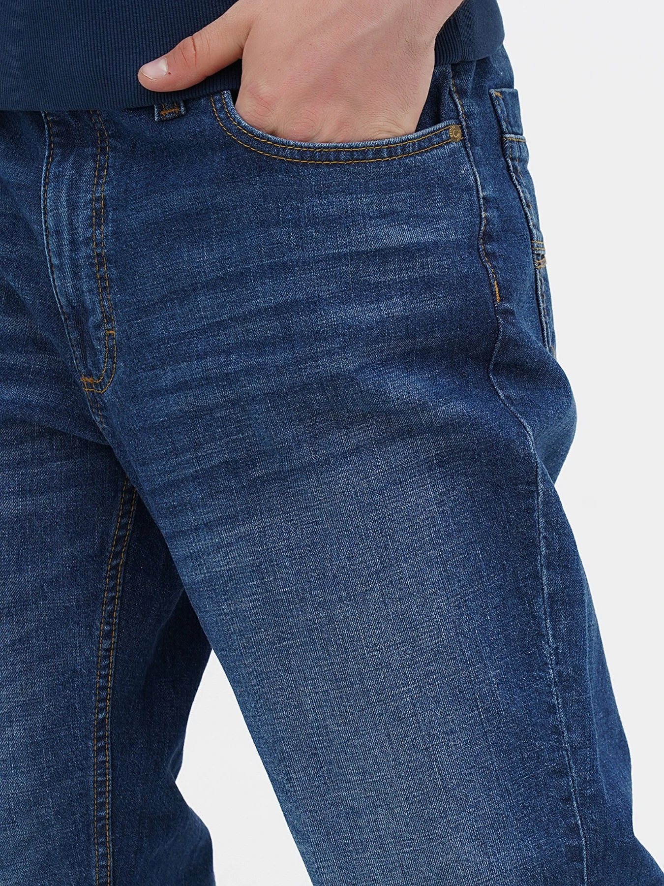 Джинсы Mustang Jeans Washington Straight модель 5015134 Джинсы Mustang Jeans Washington Straight модель 5015134 Фото