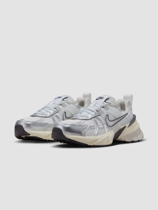 Жіночі Кросівки для бігу NIKE Wmns V2k Run фото 2