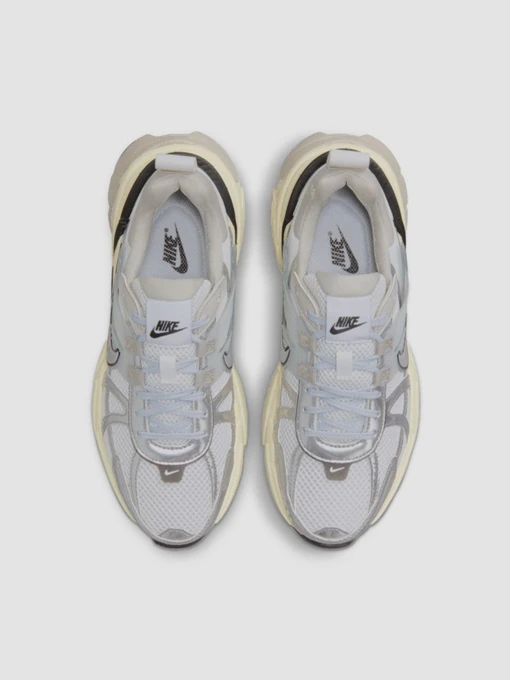 Жіночі Кросівки для бігу NIKE Wmns V2k Run фото 3