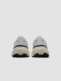 Кросівки NIKE Wmns V2k Run модель FD0736-100 Фото