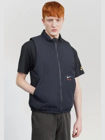 Куртки та дублянки NIKE Air Insulated Woven Vest модель FZ4697-010 Фото