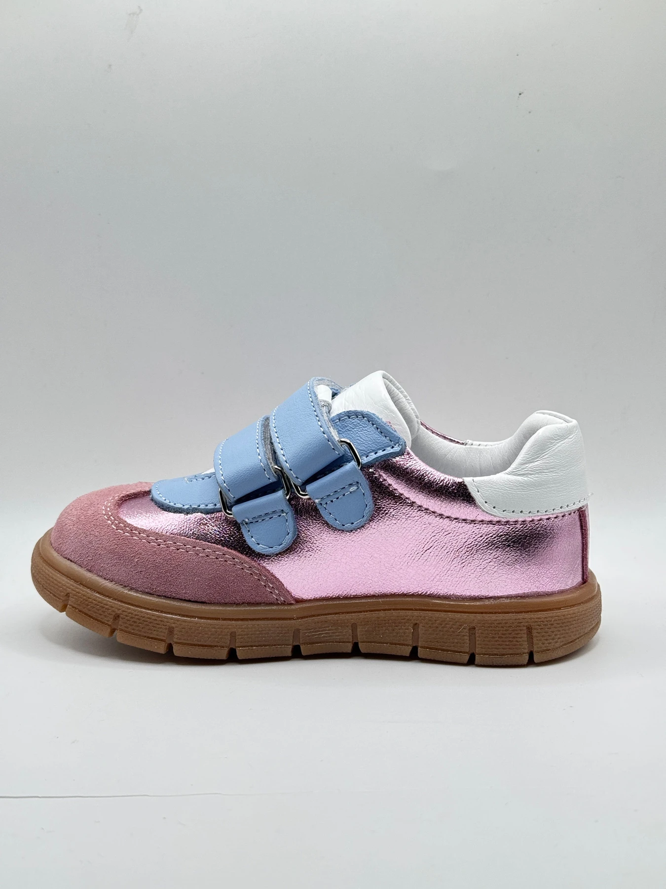 Кроссовки Perlina модель 4rose25 Кроссовки Perlina модель 4rose25 Фото