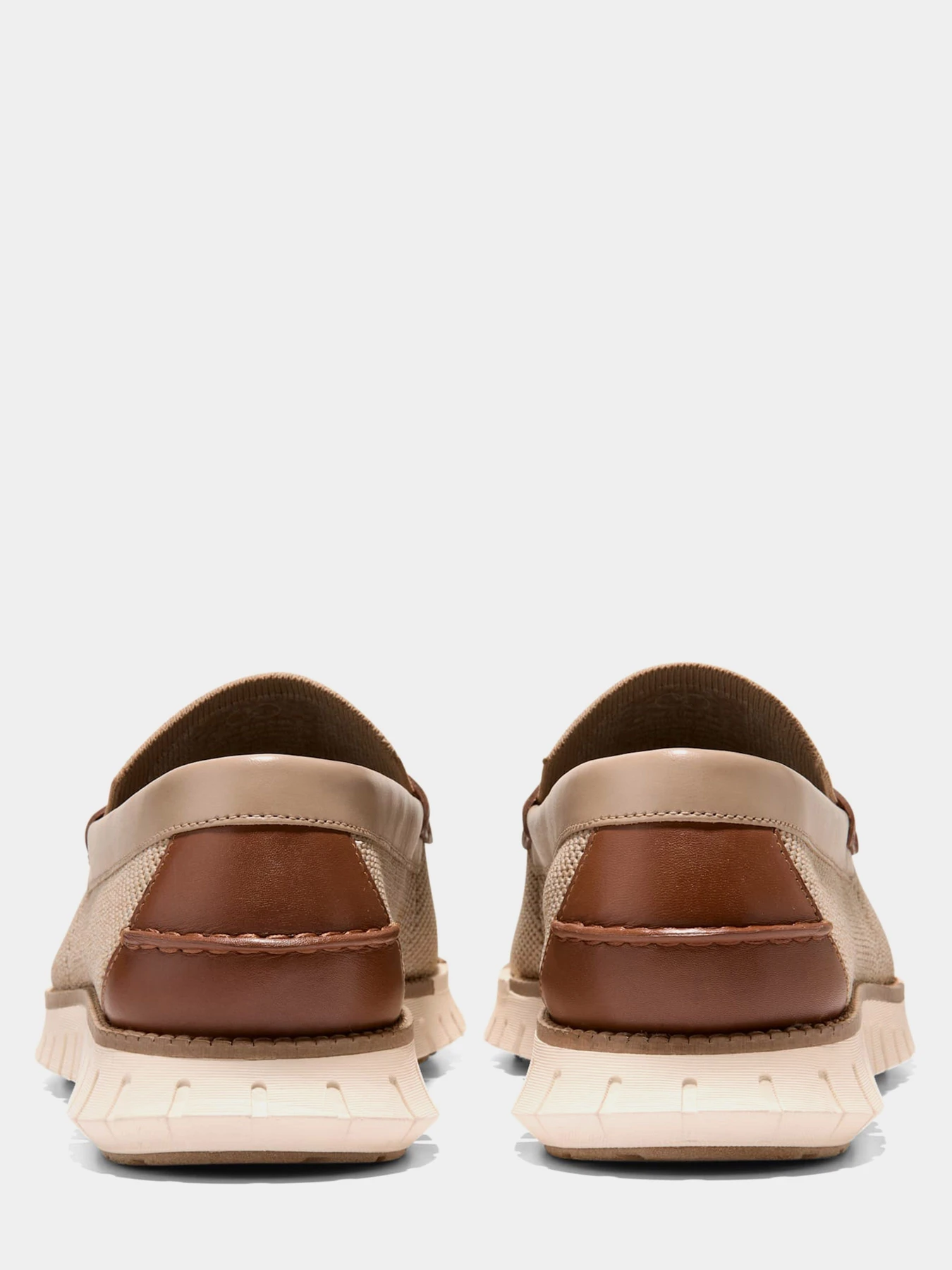 Туфли и лоферы Cole Haan модель C40548 Фото