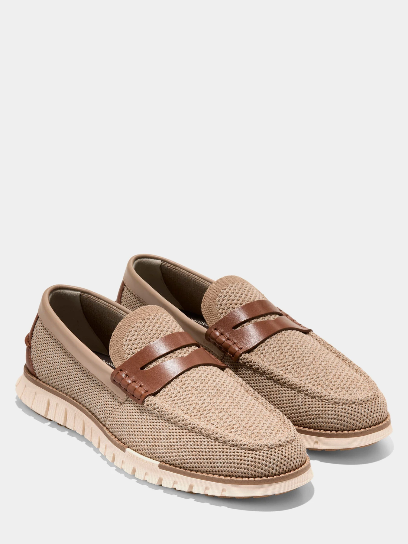 Туфли и лоферы Cole Haan модель C40548 Фото