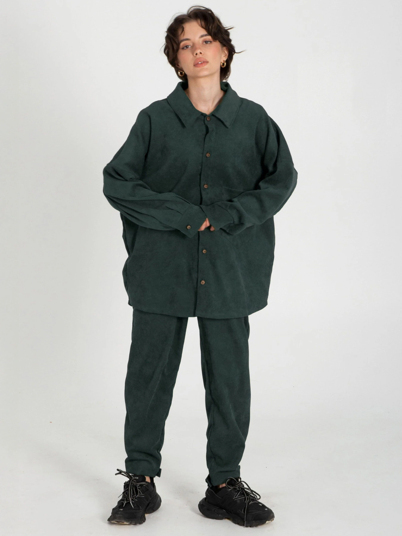 Сорочки IJ модель ij-sorochka-velvet-emerald Сорочки IJ модель ij-sorochka-velvet-emerald Фото