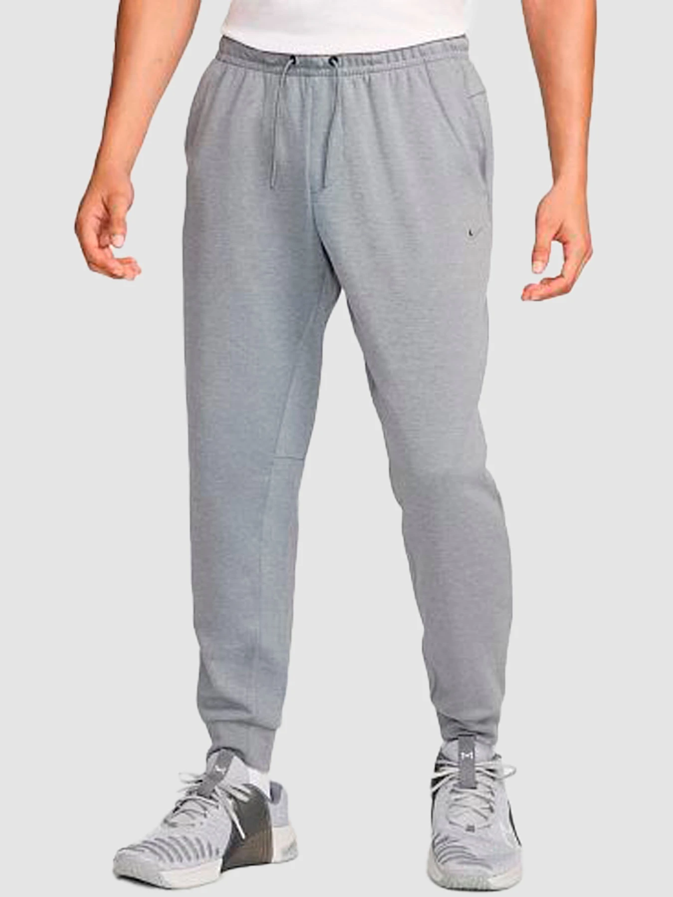 Брюки NIKE M Dri-Fit Uv Primary Jogger Pant модель FZ0975-065 Брюки NIKE M Dri-Fit Uv Primary Jogger Pant модель FZ0975-065 Фото