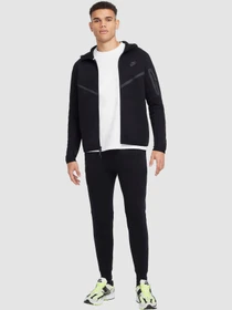 Худі та світшоти NIKE Sportswear Tech Fleece Windrunner модель HV0949-010 Фото