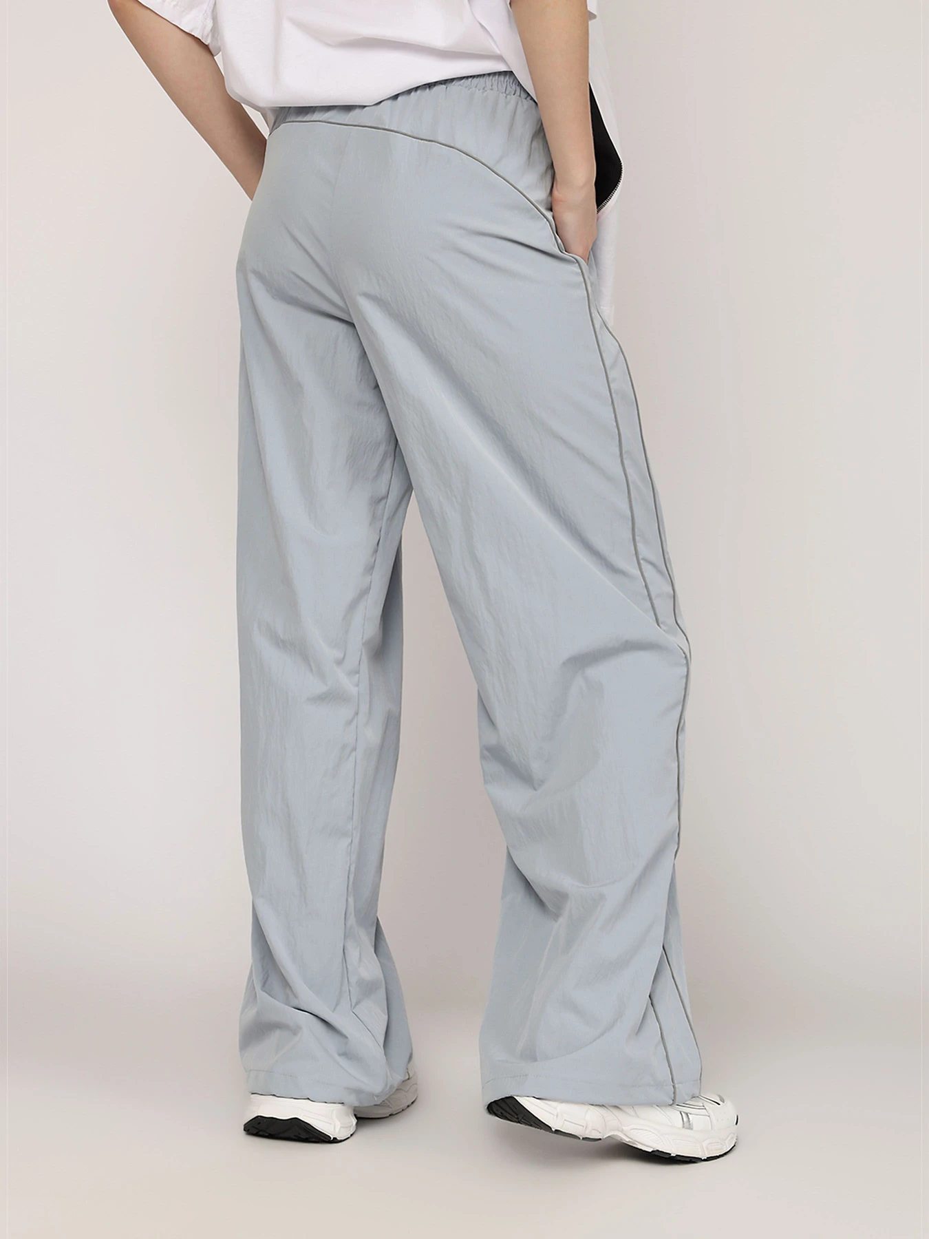 Джинсы YUKI модель ЦБ-00271012 Джинсы YUKI модель ЦБ-00271012 Фото