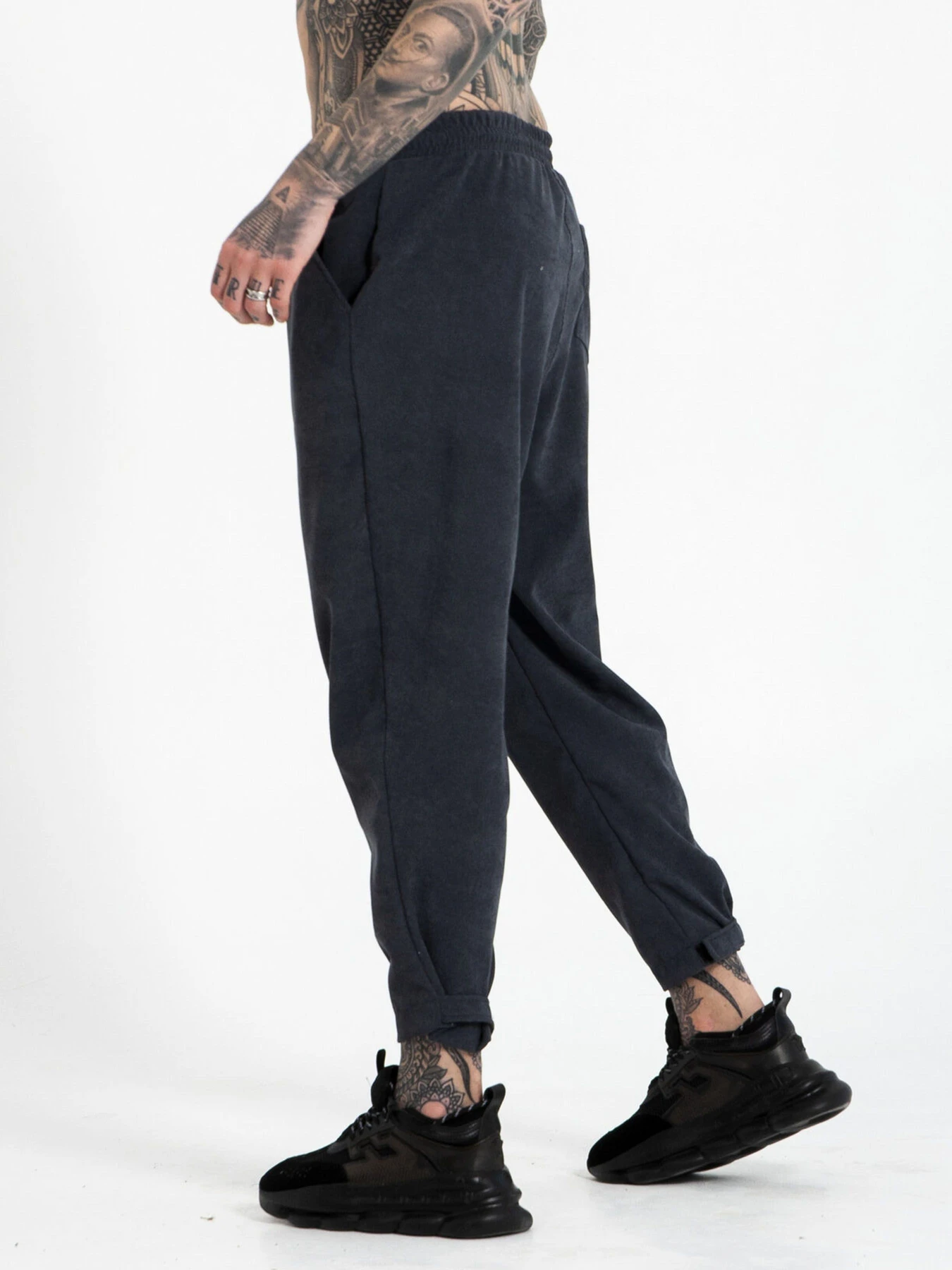 Штани IJ модель ij-pants-lip-velvet-grafit-man Штани IJ модель ij-pants-lip-velvet-grafit-man Фото