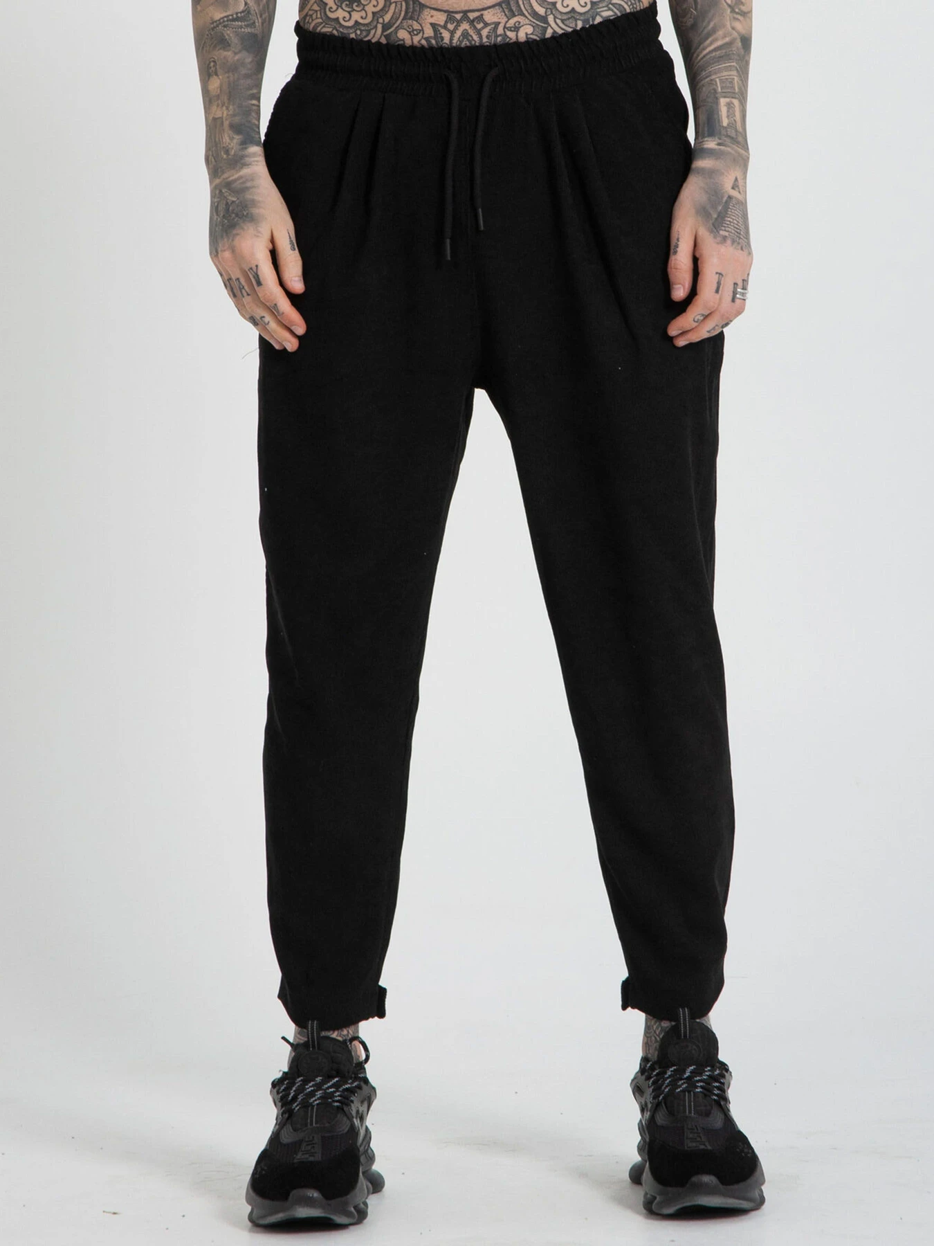 Штани IJ модель ij-pants-lip-velvet-black-man Штани IJ модель ij-pants-lip-velvet-black-man Фото