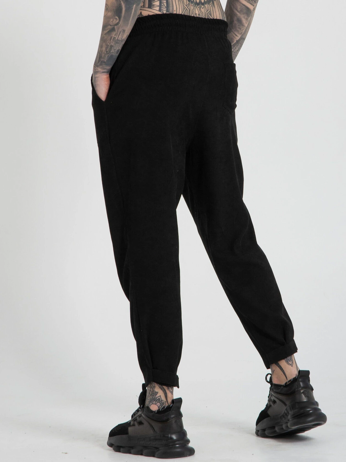 Штани IJ модель ij-pants-lip-velvet-black-man Штани IJ модель ij-pants-lip-velvet-black-man Фото