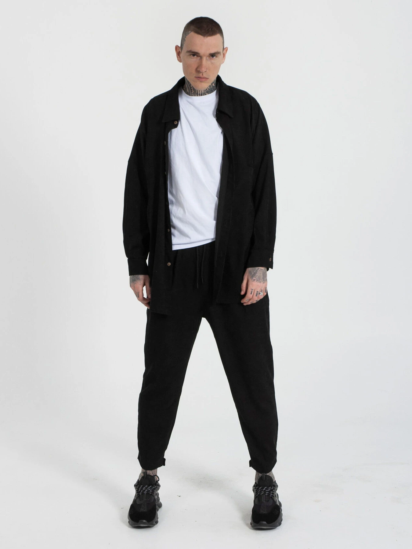 Штани IJ модель ij-pants-lip-velvet-black-man Штани IJ модель ij-pants-lip-velvet-black-man Фото