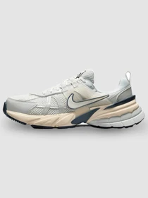 Кросівки NIKE V2k Run модель FD0736-004 Фото