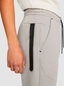 Брюки NIKE Sportswear Tech Fleece Jogger модель DV0538-016 Фото