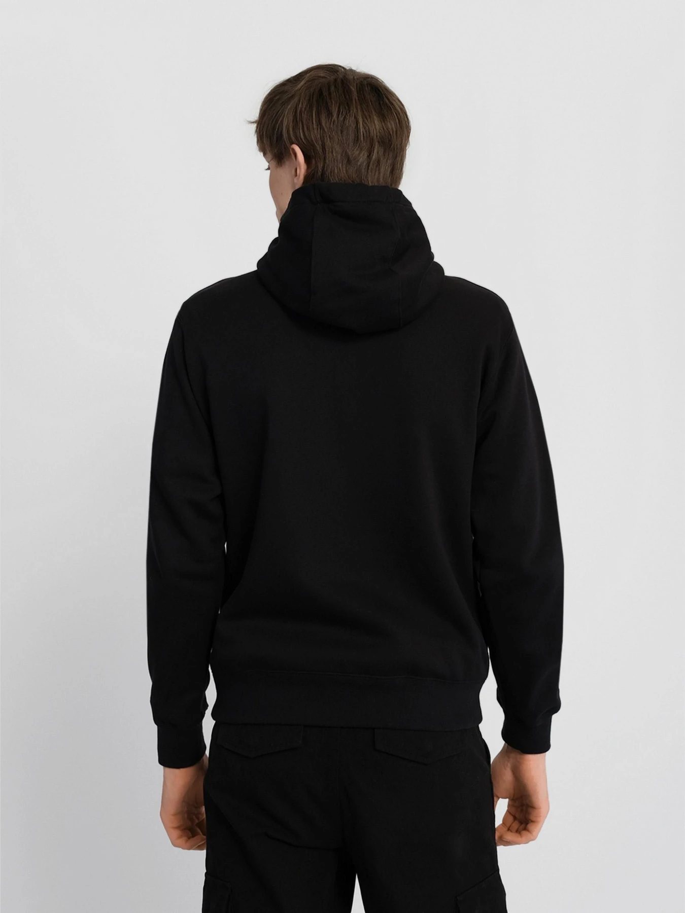 Худі та світшоти NIKE M Nsw Club Hoodie Fz Bb модель BV2645-010 Худі та світшоти NIKE M Nsw Club Hoodie Fz Bb модель BV2645-010 Фото