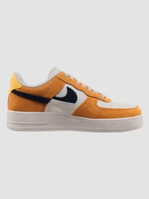 Кросівки NIKE Air Force 1 Lxx модель DQ0858-100 Фото