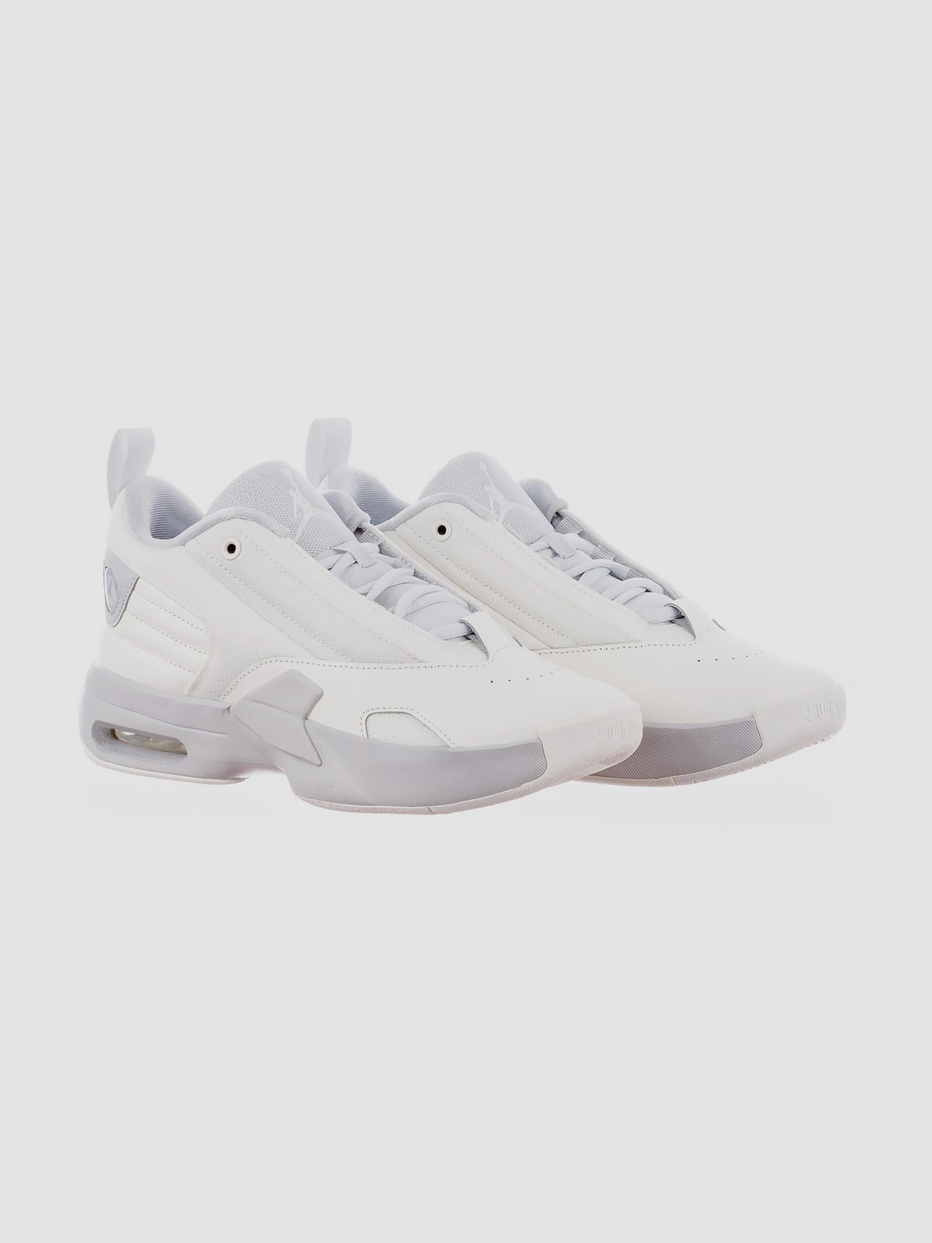 Кросівки Jordan Max Aura 6 модель FQ7943-101 Фото