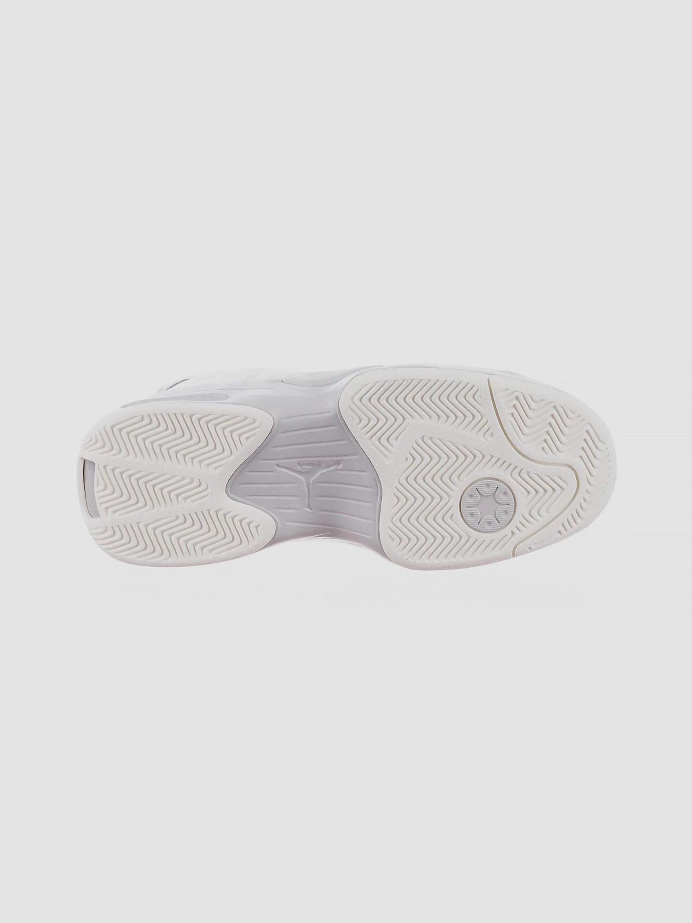 Кросівки Jordan Max Aura 6 модель FQ7943-101 Фото