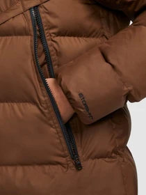 Куртки та дублянки NIKE Storm-Fit Windrunner модель DR9609-259 Фото