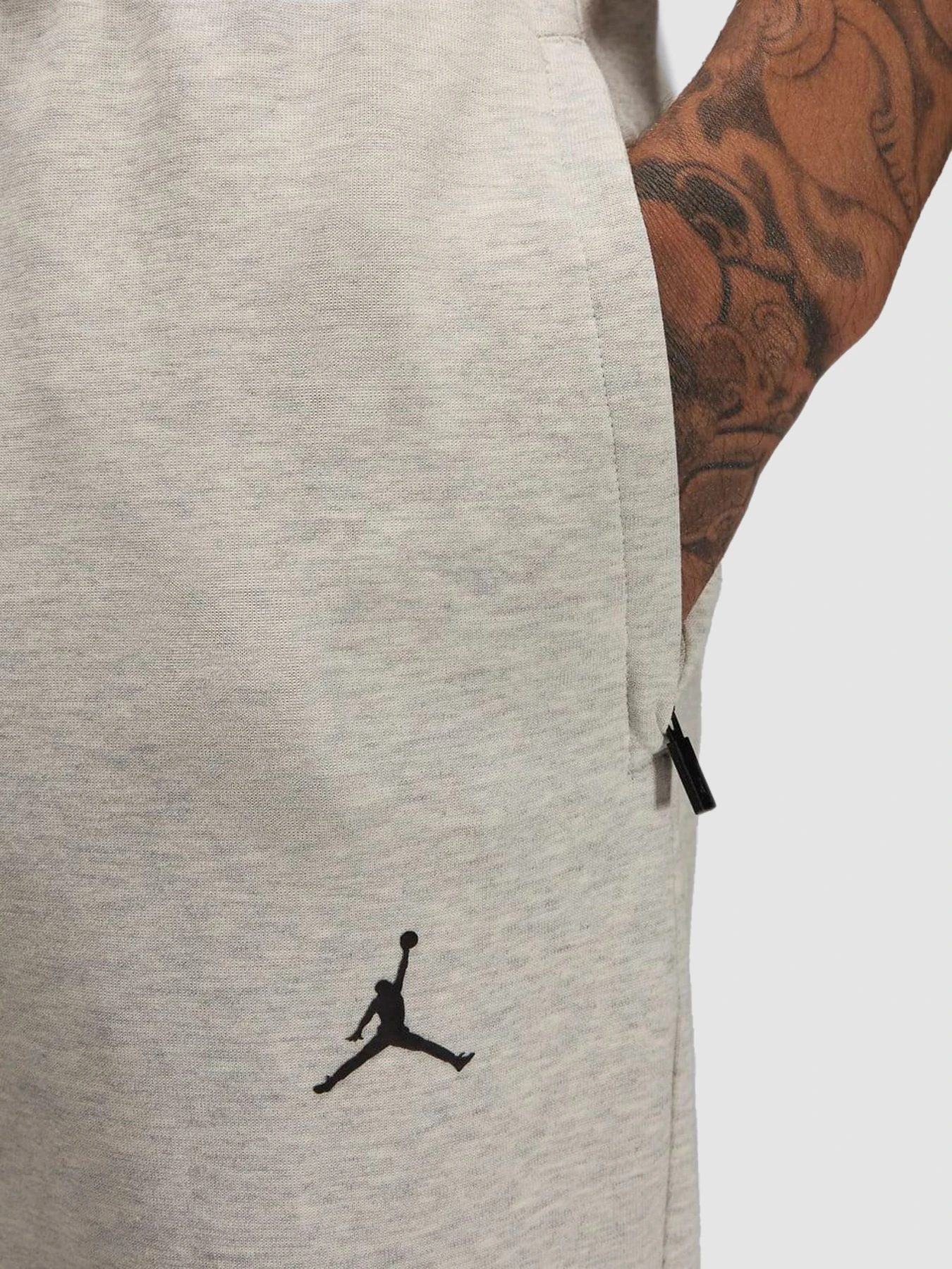 Брюки NIKE Dri-Fit Sport Hoop Fleece модель FV8604-050 Брюки NIKE Dri-Fit Sport Hoop Fleece модель FV8604-050 Фото