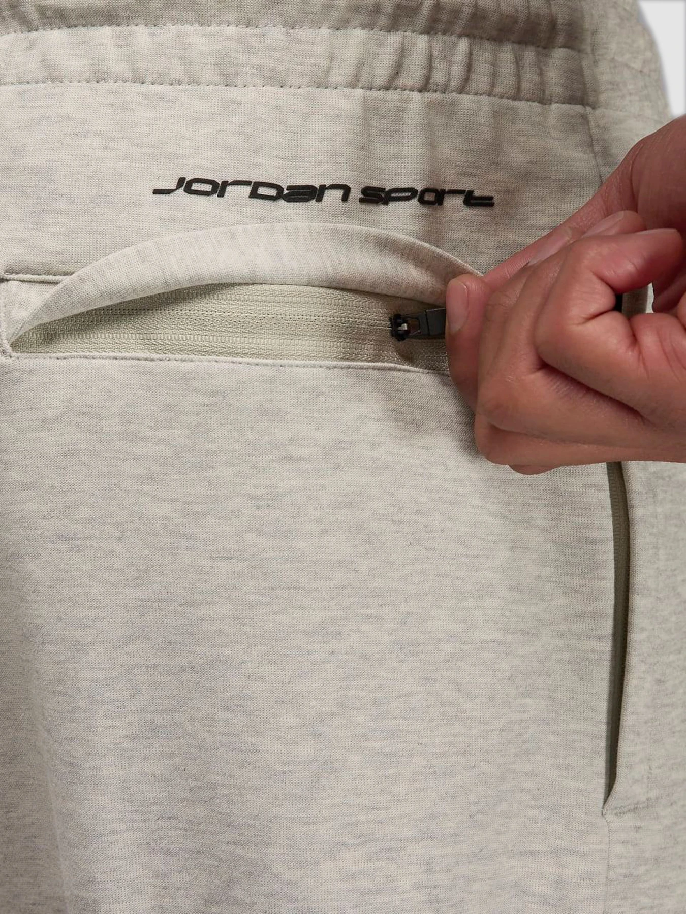 Брюки NIKE Dri-Fit Sport Hoop Fleece модель FV8604-050 Брюки NIKE Dri-Fit Sport Hoop Fleece модель FV8604-050 Фото