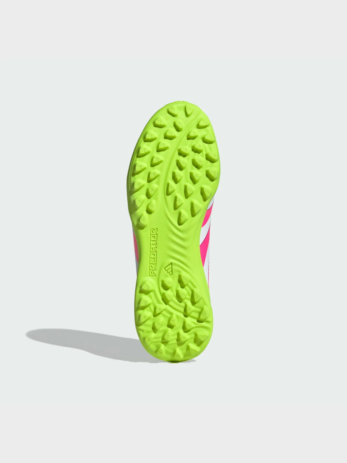 Кроссовки Adidas Predator модель ID3801 Кроссовки Adidas Predator модель ID3801 Фото