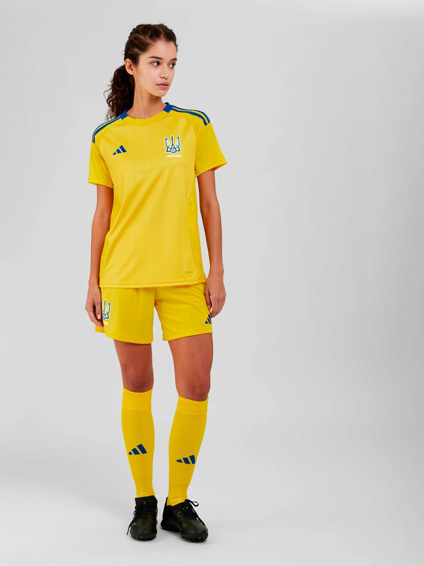 Шорты Adidas модель IP2180 Фото