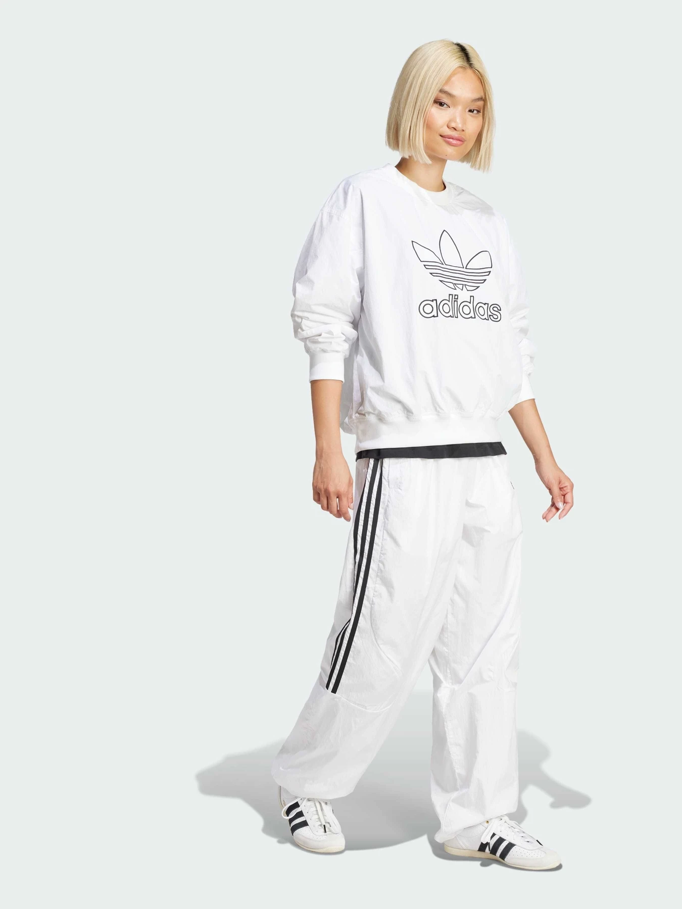 Брюки Adidas Adicolor модель JD0257 Фото