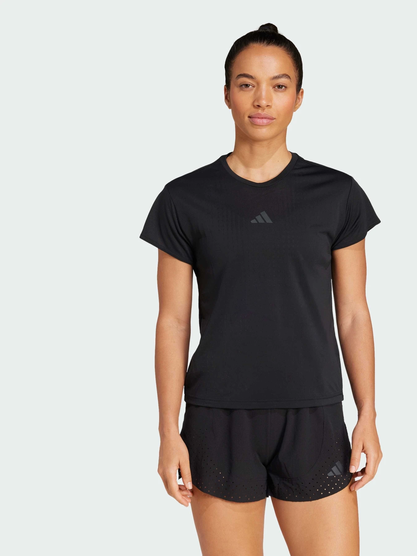 Футболки и поло Adidas модель JX7429 Футболки и поло Adidas модель JX7429 Фото