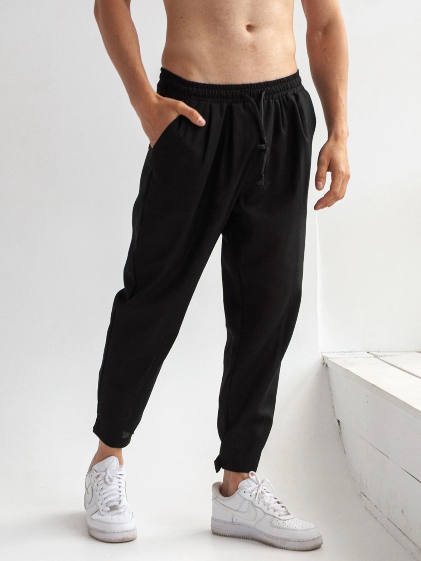 Брюки IJ модель lipuchki-linen-black-man Брюки IJ модель lipuchki-linen-black-man Фото