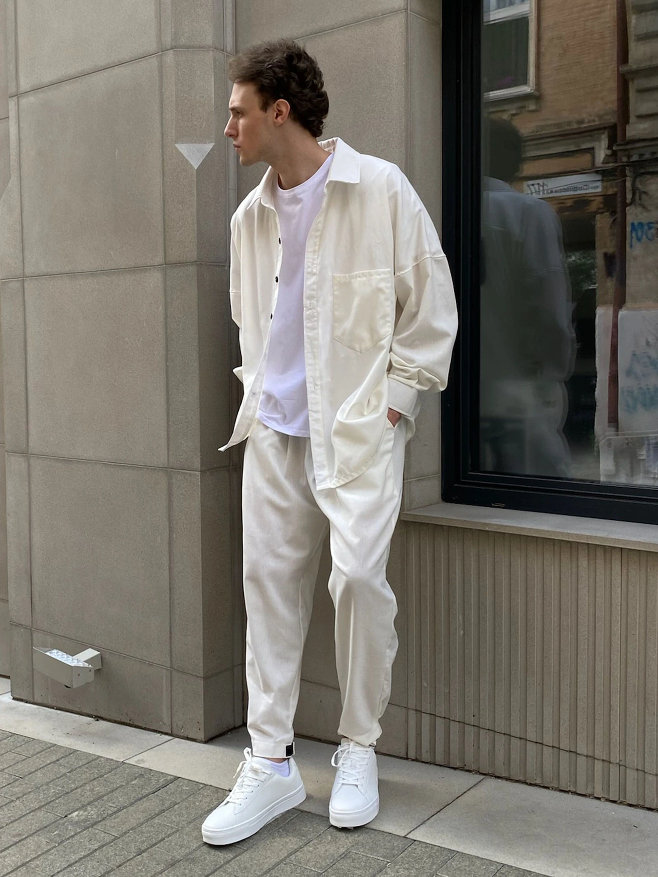 Рубашки IJ модель ij-sorochka-linen-milk-man Рубашки IJ модель ij-sorochka-linen-milk-man Фото