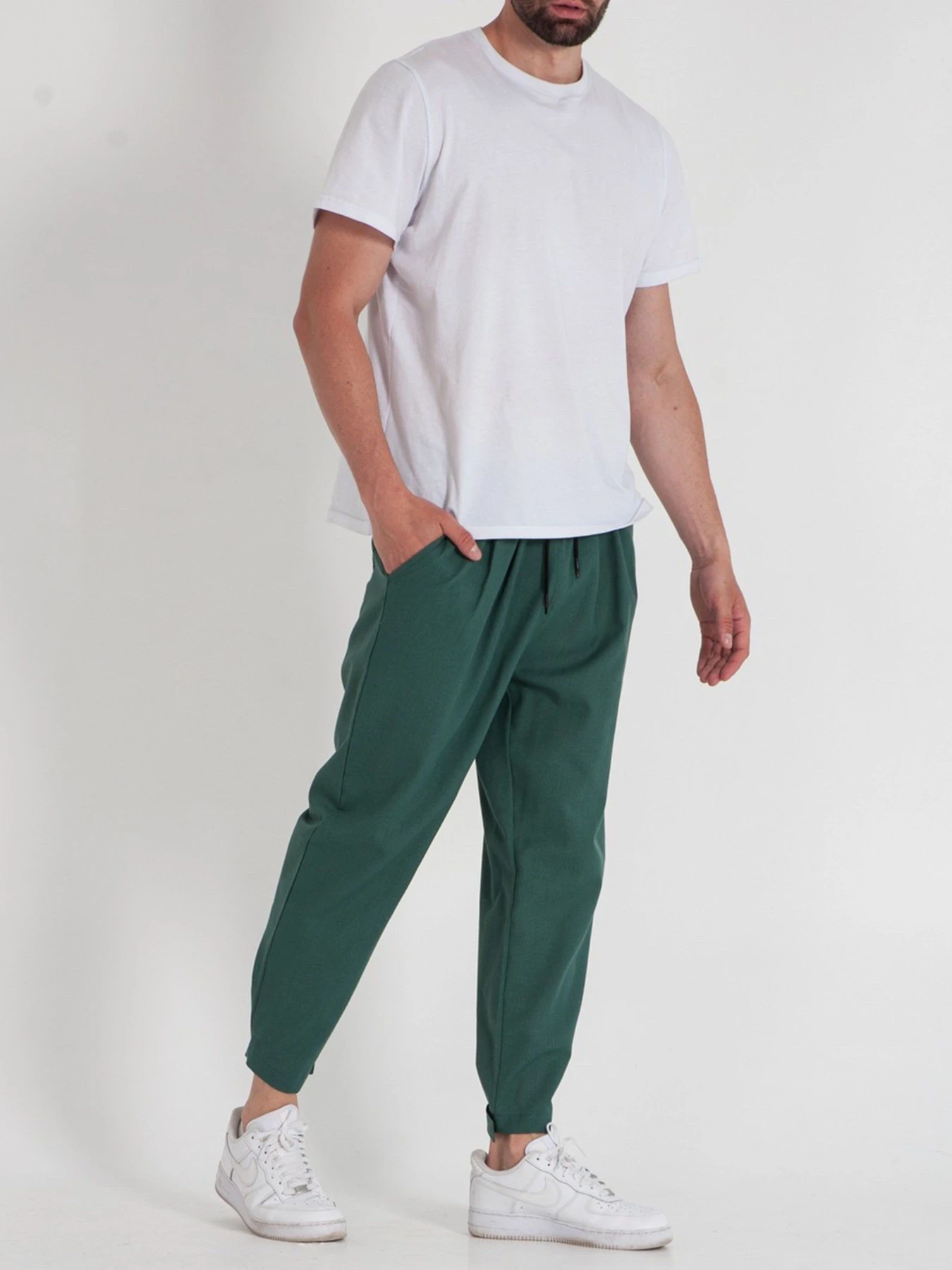 Штани IJ модель lipuchki-linen-emerald-man Штани IJ модель lipuchki-linen-emerald-man Фото