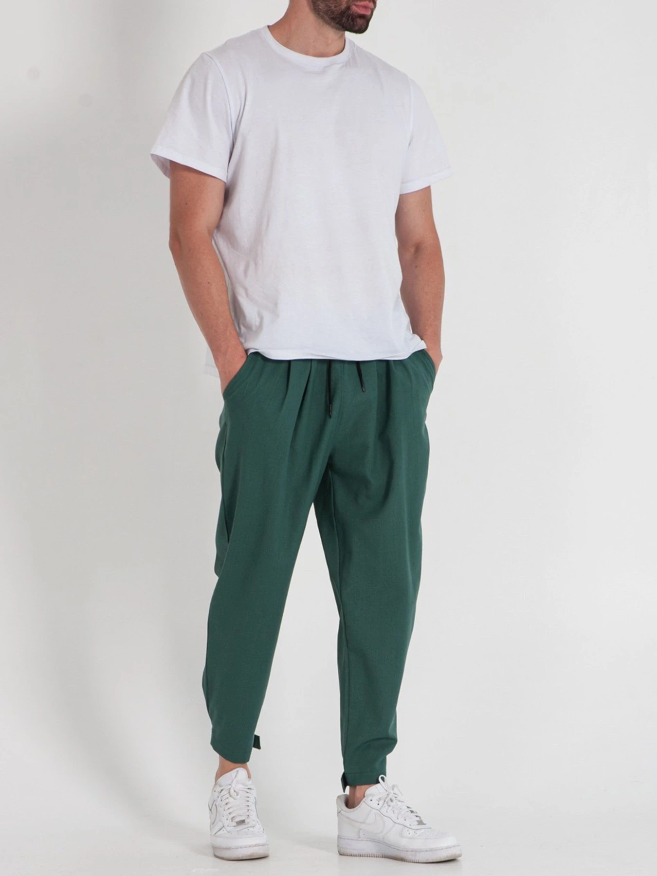Штани IJ модель lipuchki-linen-emerald-man Штани IJ модель lipuchki-linen-emerald-man Фото