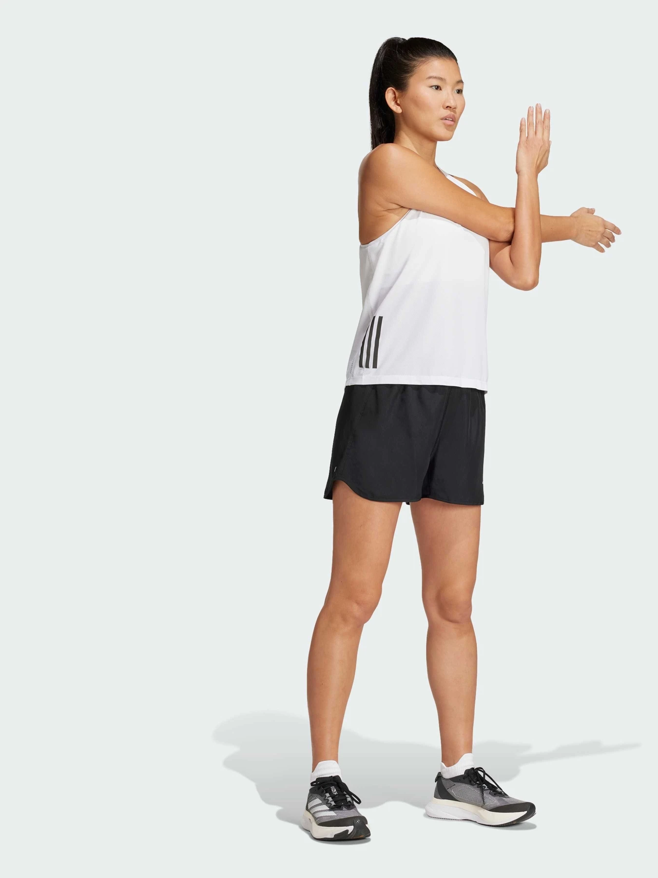 Шорты Adidas модель IX5992 Фото