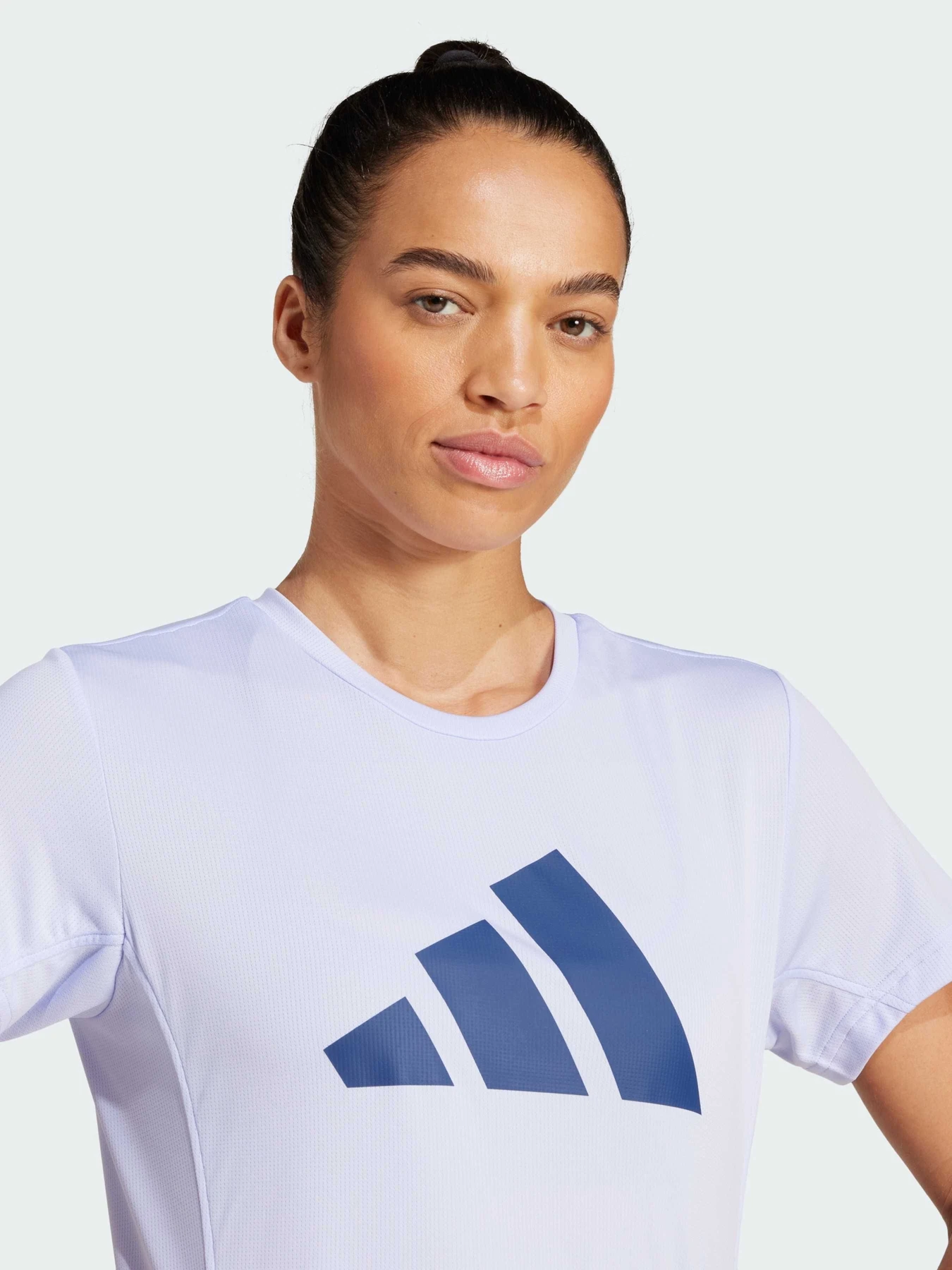Футболки и поло Adidas модель JD2339 Футболки и поло Adidas модель JD2339 Фото