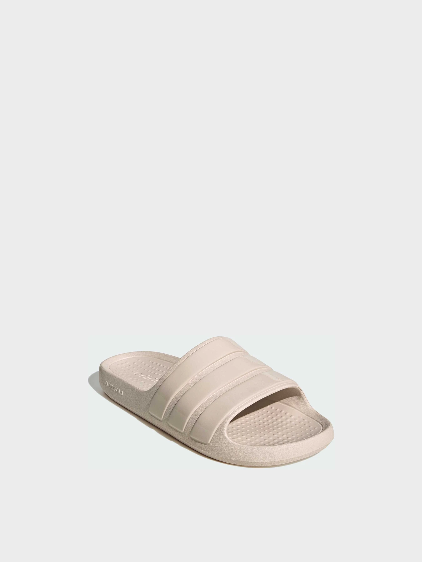 Шлёпанцы Adidas Adilette модель JP5684 Фото