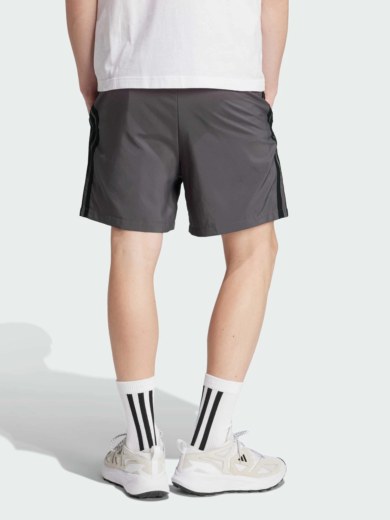 Шорти Adidas модель IM7842 Фото